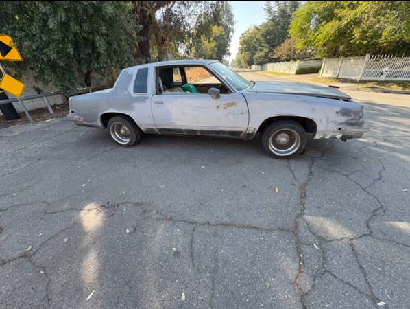 1986 Oldsmobile Cutlass Supreme Base 2dr Coupe — photo 5