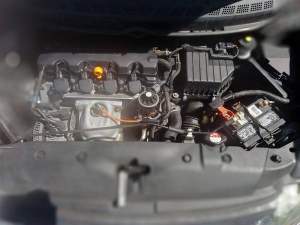 2011 Honda Civic LX-S 4dr Sedan Automatic — photo 7
