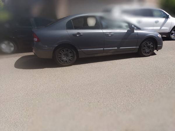 2011 Honda Civic LX-S 4dr Sedan Automatic — photo 3