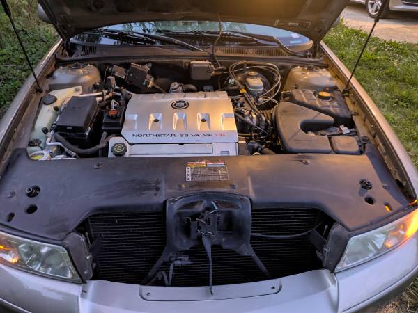 2001 Cadillac Seville SLS 4dr Sedan Automatic — photo 8