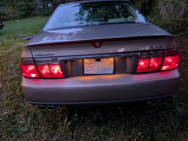 2001 Cadillac Seville SLS 4dr Sedan Automatic — photo 3