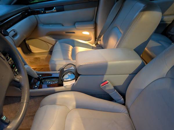 2001 Cadillac Seville SLS 4dr Sedan Automatic — photo 5