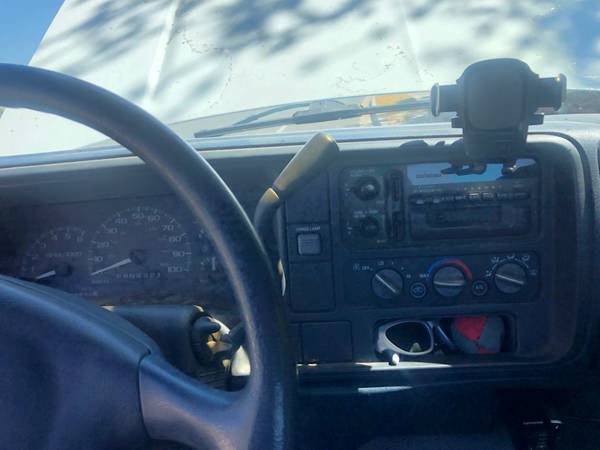 1998 Chevrolet Chevy VAN Base 3dr G3500 Cargo Van — photo 10