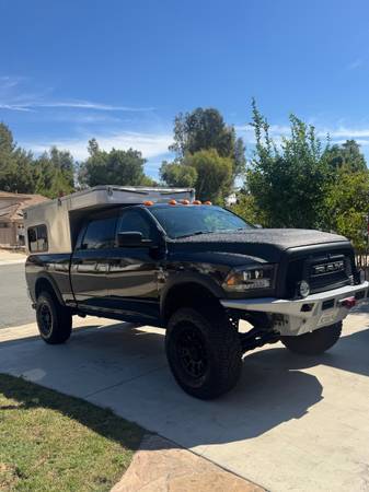 2010 Dodge RAM 2500 ST 4x4 Crew Cab 149 in. WB Automatic — photo 3