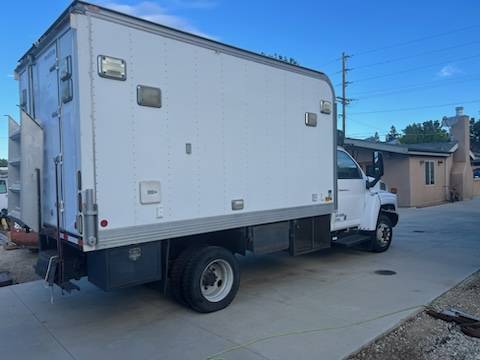 2007 GMC C4500 — photo 2
