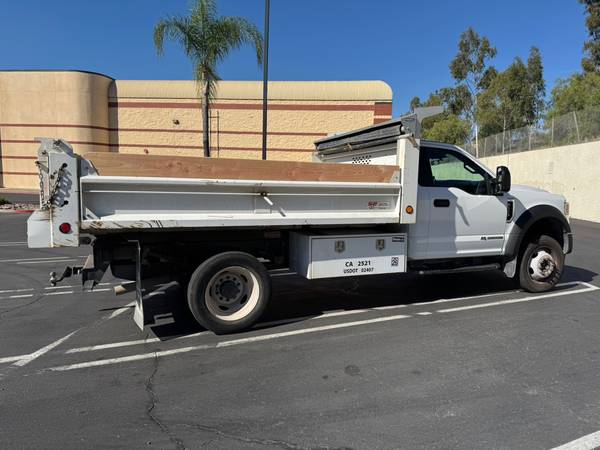 2021 Ford F550 Super — photo 2