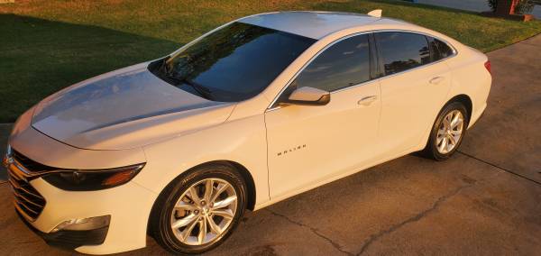 2020 Chevrolet Malibu LT — photo 8