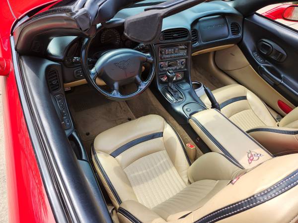 2000 Chevrolet Corvette Base 2dr Coupe Manual — photo 6
