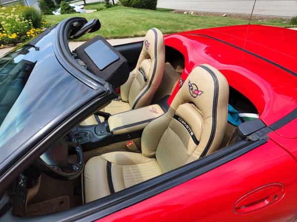 2000 Chevrolet Corvette Base 2dr Coupe Manual — photo 7