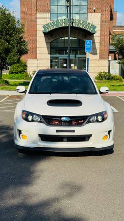 2013 Subaru Impreza WRX STI Limited 4dr All-wheel Drive Sedan Manual — photo 4
