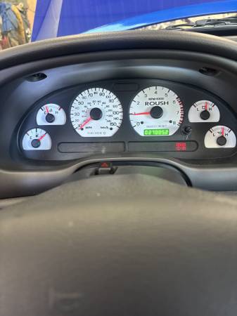 2002 Ford Mustang GT 2dr Coupe Manual — photo 9