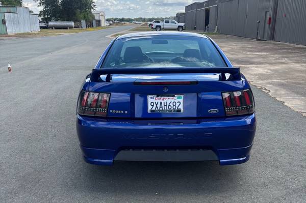 2002 Ford Mustang GT 2dr Coupe Manual — photo 4