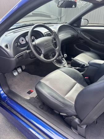 2002 Ford Mustang GT 2dr Coupe Manual — photo 6