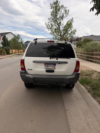 2001 Jeep Grand Cherokee Laredo — photo 2