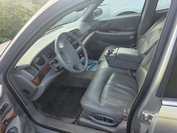 2002 Buick Lesabre Limited 4dr Sedan Automatic — photo 4