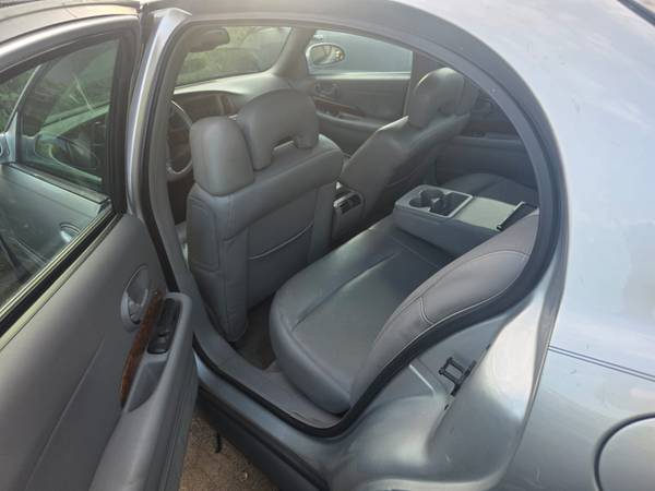 2002 Buick Lesabre Limited 4dr Sedan Automatic — photo 3