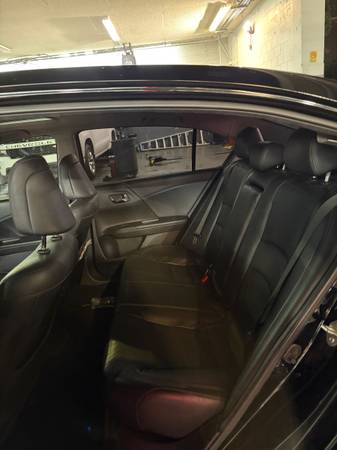 2015 Honda Accord EX-L — photo 8