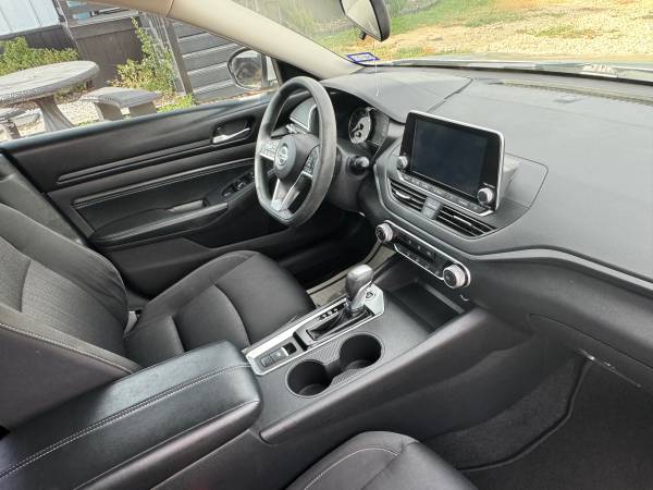 2019 Nissan Altima 2.5 S 4dr All-wheel Drive Sedan CVT — photo 7