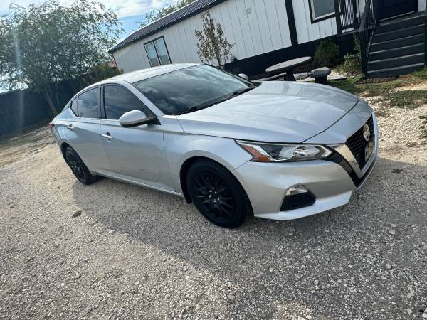 2019 Nissan Altima 2.5 S 4dr All-wheel Drive Sedan CVT — photo 5