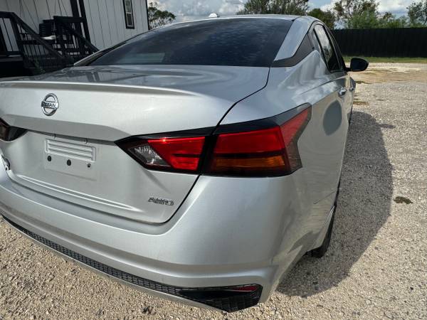 2019 Nissan Altima 2.5 S 4dr All-wheel Drive Sedan CVT — photo 8