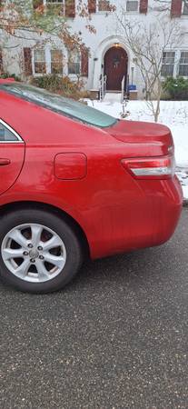 2011 Toyota Camry Base — photo 9