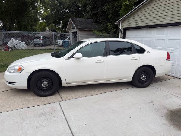 2008 Chevrolet Impala SS 4dr Sedan Automatic — photo 1