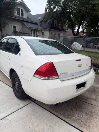 2008 Chevrolet Impala SS 4dr Sedan Automatic — photo 3