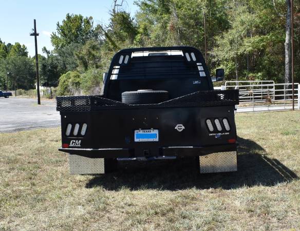 2018 RAM 3500 SLT 4x2 Mega Cab 160.5 in. WB Automatic — photo 3