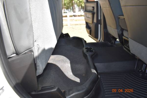 2018 RAM 3500 SLT 4x2 Mega Cab 160.5 in. WB Automatic — photo 7