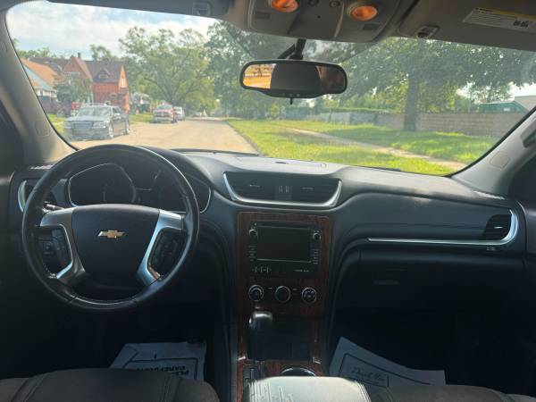 2013 Chevrolet Traverse LS All-wheel Drive Automatic — photo 7