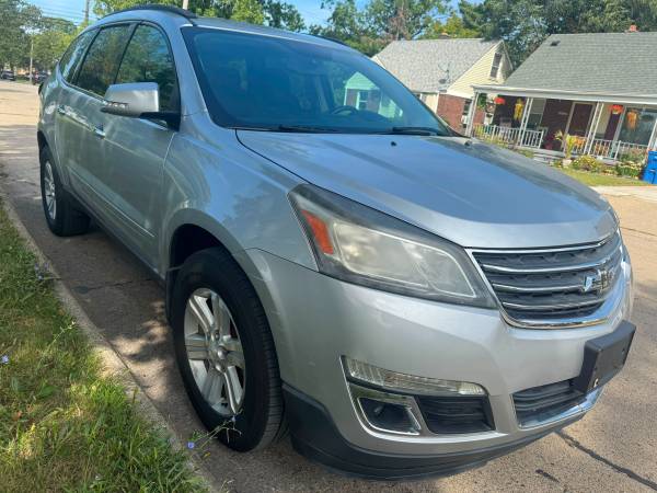 2013 Chevrolet Traverse LS All-wheel Drive Automatic — photo 4