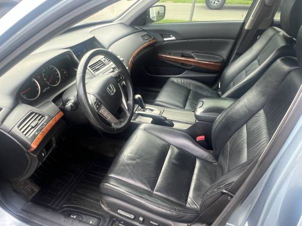 2012 Honda Accord 2.4 EX-L — photo 7