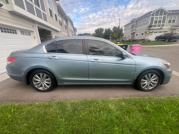 2012 Honda Accord 2.4 EX-L — photo 2