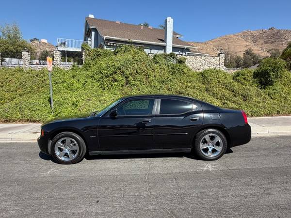 2009 Dodge Charger R/T 4dr All-wheel Drive Sedan Automatic — photo 2