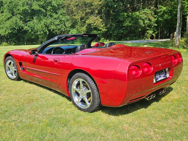 2000 Chevrolet Corvette Base 2dr Coupe Manual — photo 9