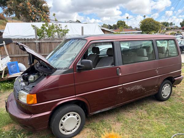 1993 Volkswagen Eurovan Base 3dr GL Mini-Van — photo 4
