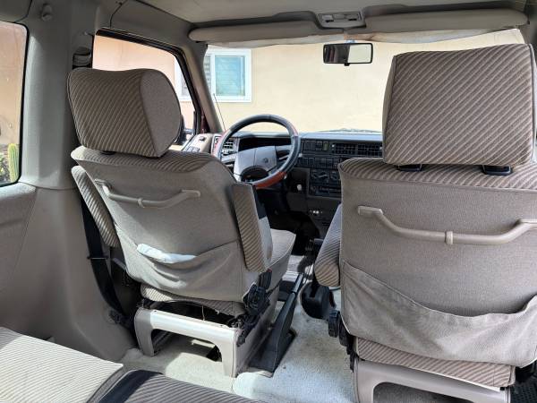 1993 Volkswagen Eurovan Base 3dr GL Mini-Van — photo 12