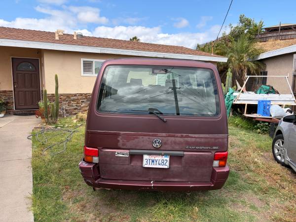 1993 Volkswagen Eurovan Base 3dr GL Mini-Van — photo 5