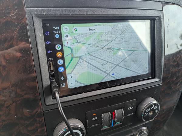 2008 GMC Yukon XL 1500 SLT 4x4 Automatic — photo 10