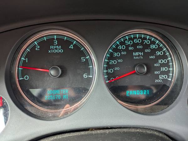 2008 GMC Yukon XL 1500 SLT 4x4 Automatic — photo 9