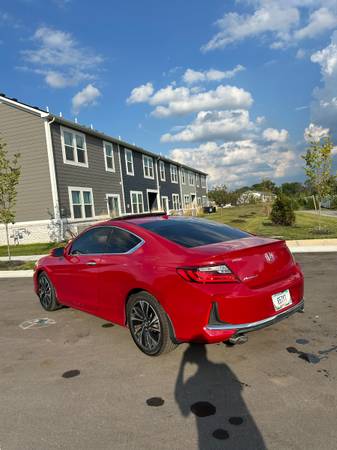 2017 Honda Accord EX-L V6 4dr Sedan Automatic — photo 6