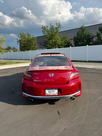 2017 Honda Accord EX-L V6 4dr Sedan Automatic — photo 8