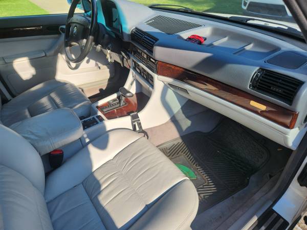 1991 BMW 735 i — photo 6