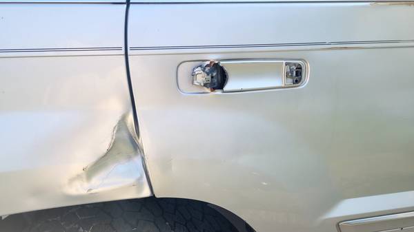 2007 Jeep Grand Cherokee Overland 4dr 4x2 Automatic — photo 5