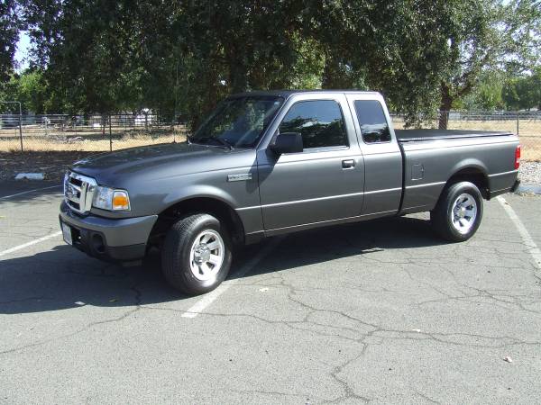 2009 Ford Ranger XLT 2dr 4x4 Super Cab Styleside 6 ft. box 125.9 in. WB Manual — photo 1