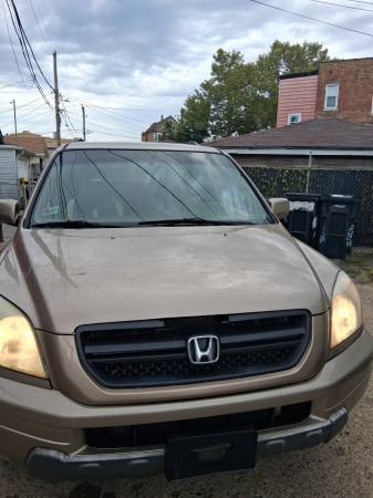 2005 Honda Pilot LX 4dr 4x4 Sport Utility Automatic — photo 3