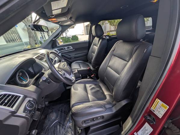 2015 Ford Explorer XLT 4dr 4x4 Automatic — photo 8