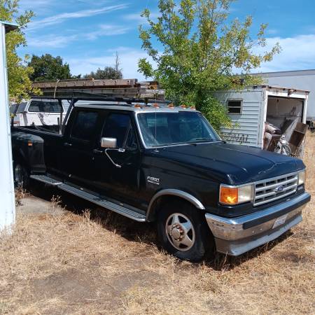 1989 Ford Crew — photo 3