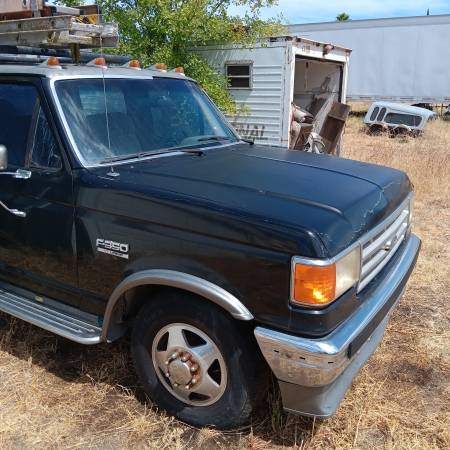 1989 Ford Crew — photo 5
