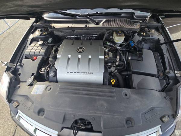2006 Cadillac DTS Livery 4dr Sedan Automatic — photo 6